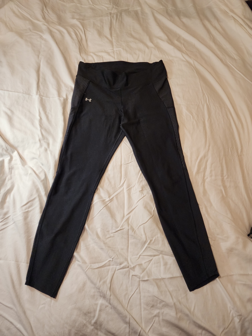 Under Armour Women's Black Performance Leggings With Pockets
